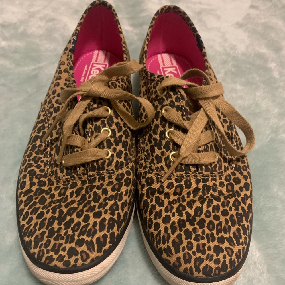 Womens Leopard Keds